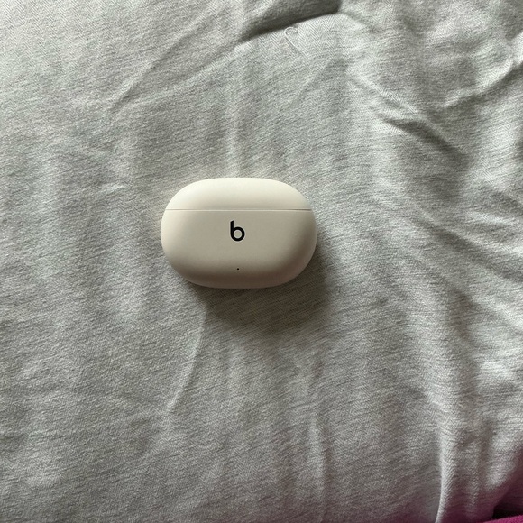 Beats Studio Buds - Ivory